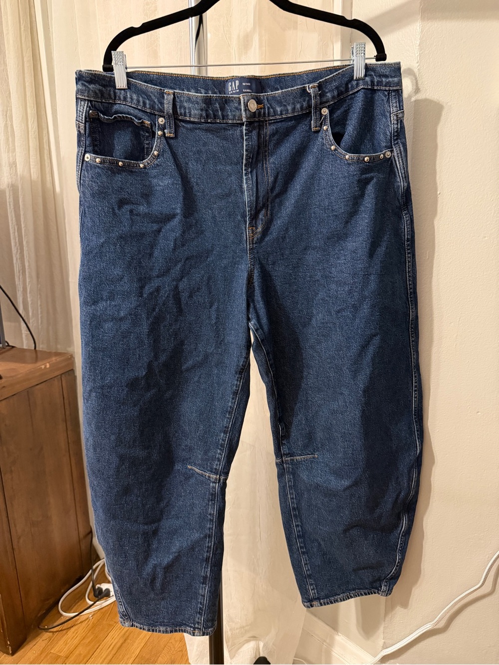 GAP Women's Stud-Accent Dark Blue Cropped Jeans